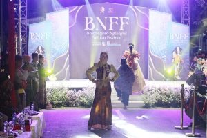 bojonegoro nglenyer fashion festival zona 1 berlangsung semarak