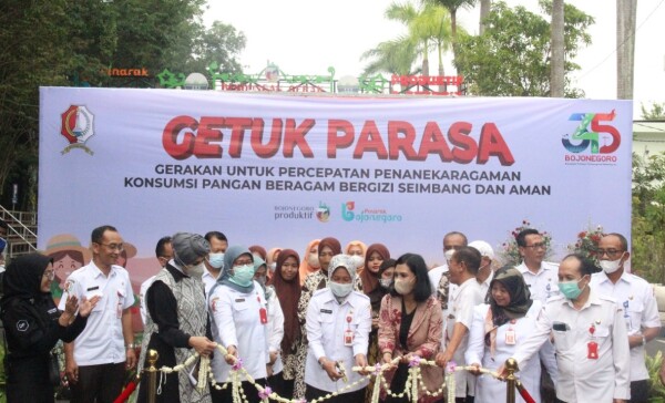 bupati bojonegoro ajak masyarakat lebih kreatif mengolah bahan pangan lokal