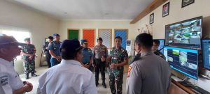danrem 083 bdj pastikan keamanan di pelabuhan penyeberangan ketapang