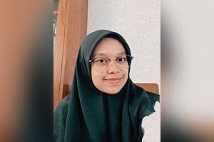 Irma Novita Sari, S.Pd - Guru Bahasa Indonesia SMP Islam Sabilillah Malang - Menciptakan Komunikasi yang Efektif