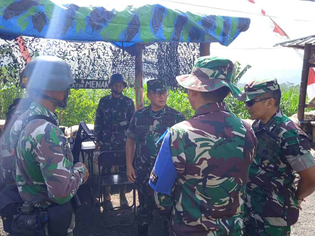 kasdam v brw tinjau latihan pratugas satgas satuan organik papua