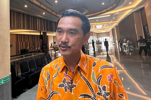 Kepala Diskominfo Kota Malang, Muhammad Nur Widiyanto, saat menjawab pertanyaan awak media. (bim) - Diskominfo Kota Malang Targetkan Transisi ke TV Digital Sesegara Mungkin