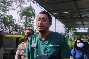ketua persatuan dokter forensik indonesia pdfi wilayah jawa timur dr. nabil bahasuan