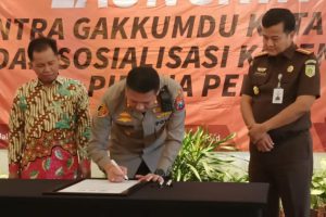 penandatangan surat kerja sama