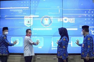 Prosesi Launching Batu Kota CSIRT oleh Wali Kota Batu, BSSN dan Kadiskominfo Batu. (ist) - Batu Kota CSIRT, Tim Tanggap Insiden Cyber Milik Pemkot Batu