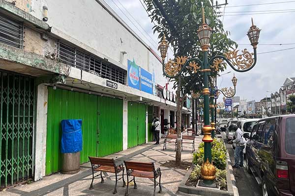 Tanah dan bangunan di Kayutangan Heritage, yang akan dibeli oleh Pemkot Malang. (bim) - Tunda Transaksi Lahan Parkir Kayutangan, Pemkot Malang Tunggu Rekomendasi KPK