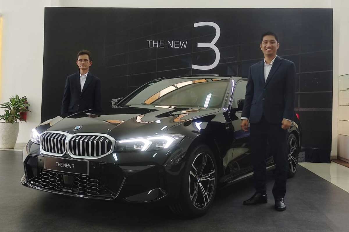 BMW seri 3 terbaru generasi ketujuh hadir di Malang. (rhd) - BMW 320i M Sport dan BMW 330i M Sport Pro Hadir di Malang