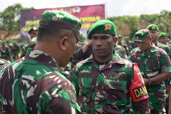 kasdam v brawijaya mendampingi asops kasad ok