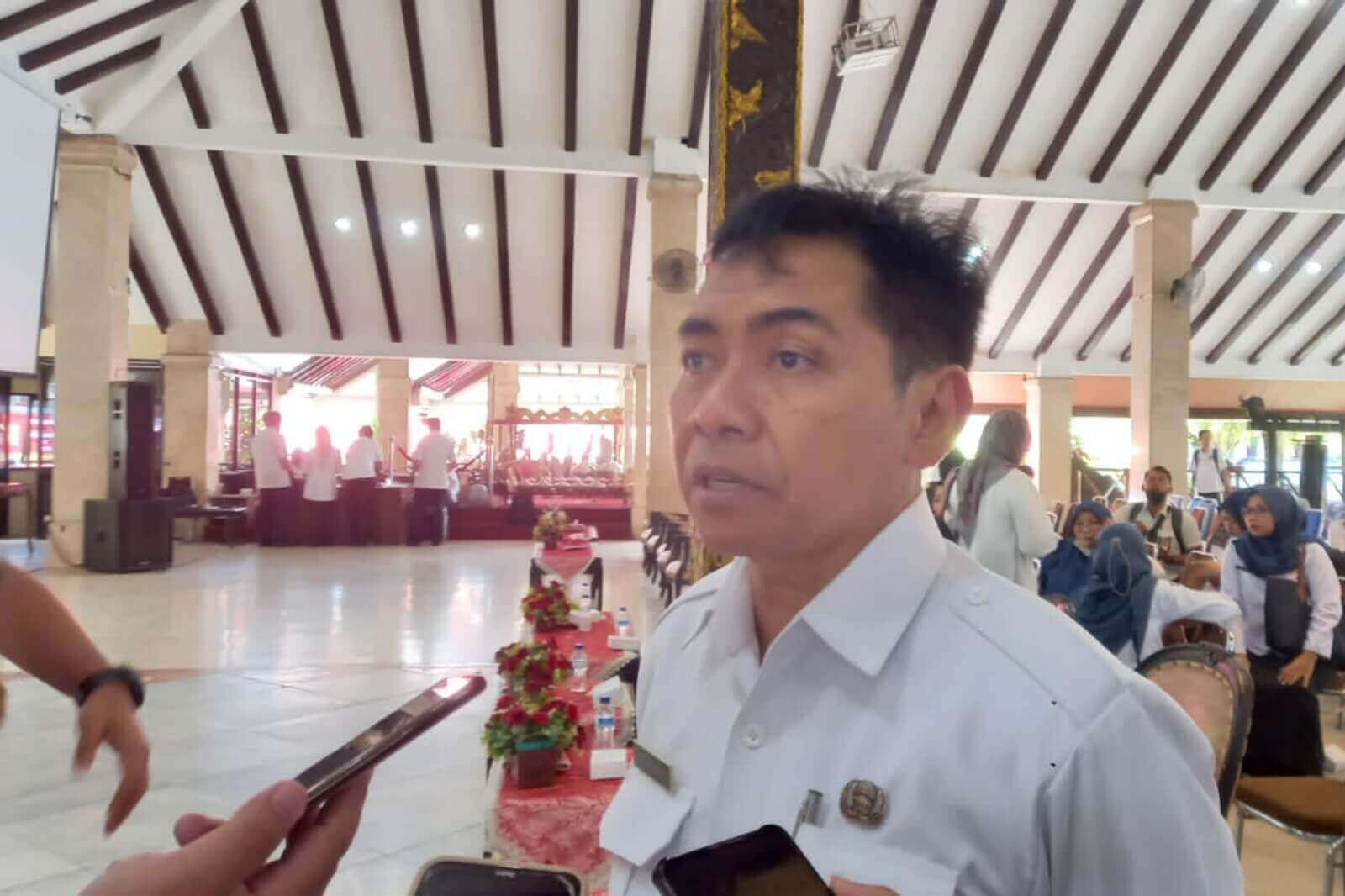 kepala badan perencanaan pembangunan daerah bappeda tomie herawanto