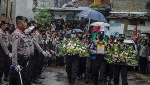 Korban bom bunuh diri Polsek Astana Anyar. (ist) - Dua Polisi Korban Bom Bunuh Diri Astana Anyar Masih Dirawat