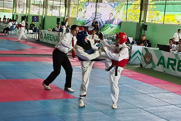 Salah satu laga/nomor Kejurprov Taekwondo Jatim II 2022. (ist) - 1.810 Atlet Bertanding dalam Kejurprov Taekwondo Jatim II 2022
