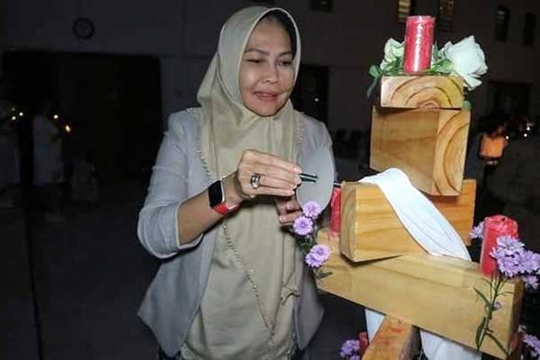 Wali Kota Batu Hadiri perayaan Natal di GBI Agape Batu. (ist) - Hadiri Perayaan Natal, Dewanti dan Punjul Pamitan Lepas Jabatan