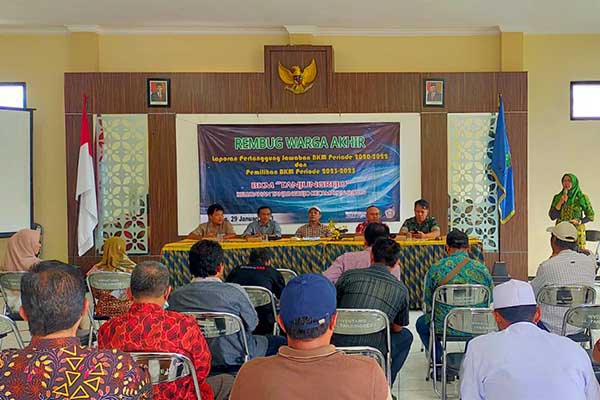Babinsa Tanjungrejo hadiri Rembuk Warga dan BKM Kelurahan Tanjungrejo. (ist) - Babinsa Tanjungrejo Hadiri Rembuk Warga dan BKM Kelurahan Tanjungrejo