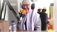 bupati anna informasikan capaian pembangunan bojonegioro lewat siaran di radio