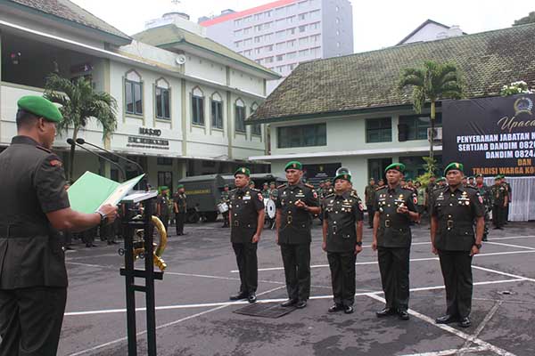 Dandim 0833 hadiri upacara Serah Terima Jabatan Jajaran Korem 083/Bdj. (ist) - Dandim 0833 Hadiri Upacara Serah Terima Jabatan Jajaran Korem 083/Bdj