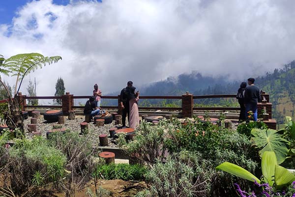 Spot foto Taman Edelweiss. (rhd) -