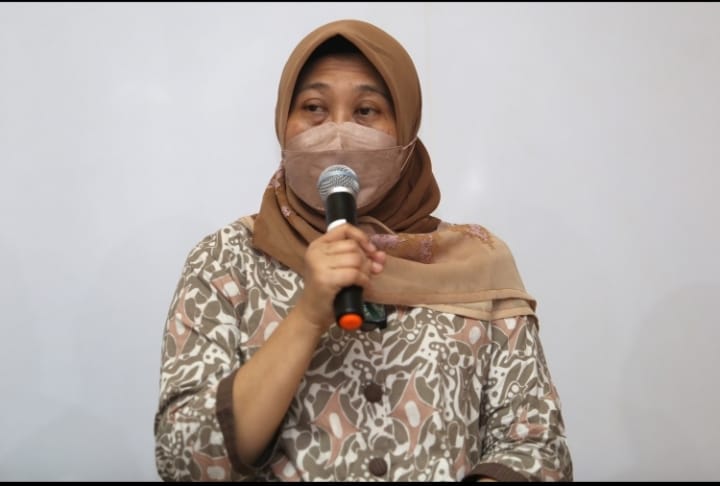 kadinkes surabaya nanik sukristina