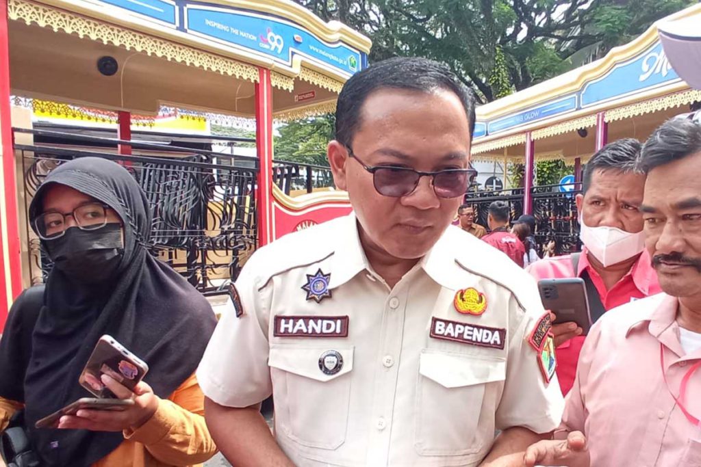 Kepala Bapenda Kota Malang, Handi Priyanto. (ws7) - SPPT PBB 2023 Gunakan QRIS, Bapenda Klaim Pertama dan Satu-satunya di Jatim