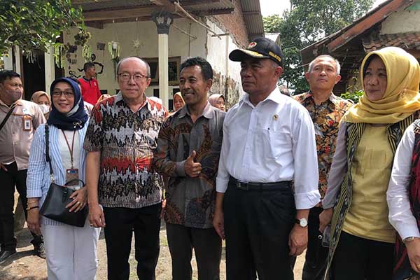 menteri menko pmk ri muhadjir effendy.