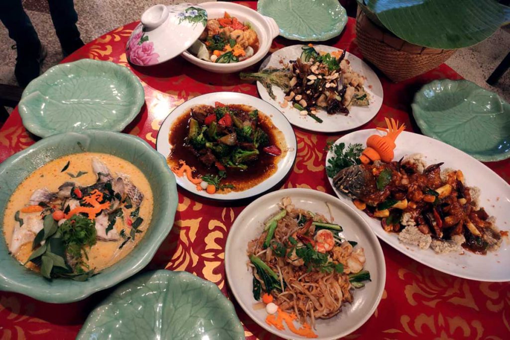 Menu 'Asian Heritage Menu for Year of The Rabbit’ di Melati Restaurant. (rhd) - Rayakan Imlek, Hotel Tugu Suguhkan Menu Indochina dan Asian Heritage