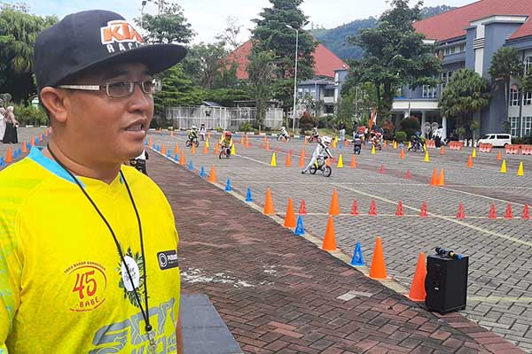 Pelatih Pushbike Kota Batu, Ivan Susanto. (dik) - Pushbike Bisa Alihkan Anak dari Kecendrungan Game ke Sport