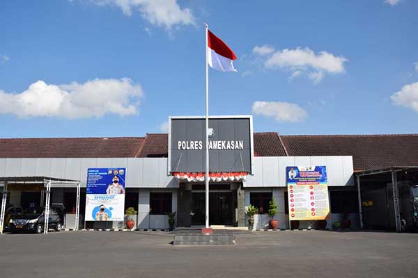 Polres Pamekasan. (ist) - Polisi Pamekasan Jual Istri ke Rekan Sejak 2015