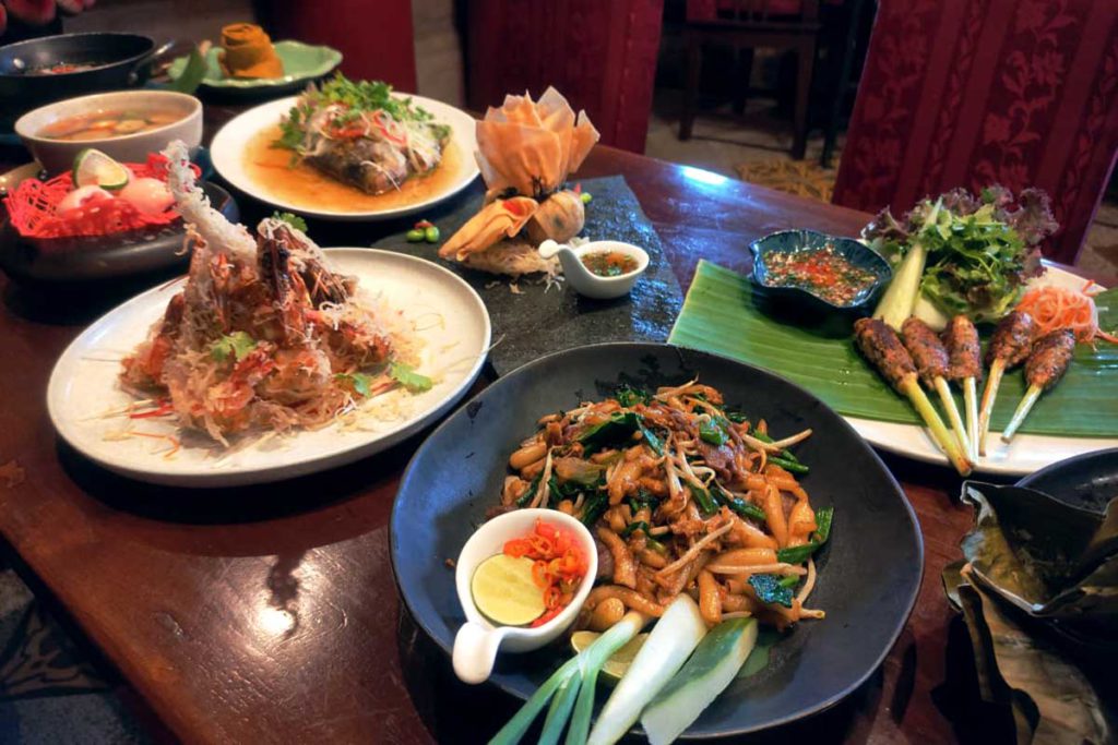 Sajian Taste of Indochina di SaigonSan Restaurant Hotel Tugu Malang. (rhd) - Rayakan Imlek, Hotel Tugu Suguhkan Menu Indochina dan Asian Heritage