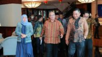 gubernur jatim khofifah indar parawansa saat peluncuran iki investasi jatim.