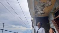 TKP kejadian. (ist) - Kakak Beradik di Tumpang Tersengat Listrik Saat Memperbaiki Antena Televisi