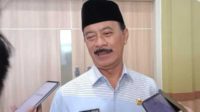 Wakil Bupati Pamekasan, RB Fattah Jasin. (udi) - Bupati Pamekasan Respon Positif Upaya Kesejahteraan Guru dan Perlindungan Hukum