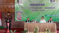 Sosialisasi tentang cukai yang digelar di WTC Wonosalam Kabupaten Jombang. (ful) - Satpol PP Kabupaten Jombang Gelar Sosialisasi Perundang-undangan di Bidang Cukai