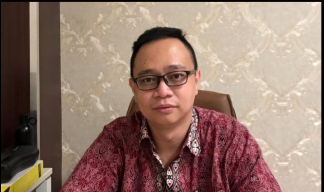 anggota komisi a dprd surabaya josiah michael