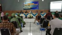 Ngopi Jamping bersama warga Kedungkandang. (ist) - Personel Kodim 0833 Ngopi Jamping Bersama Warga Kedungkandang