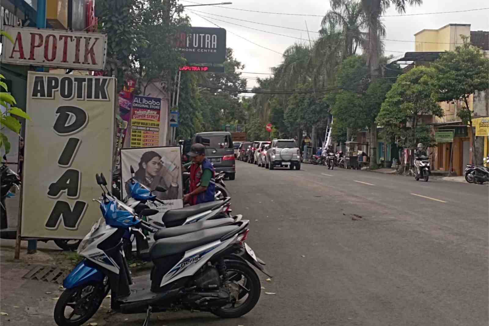 parkir di kawasan kepanjen 2