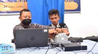 Proses perekaman data yang dilakukan Dispendukcapil Kota Malang. (ws7) - Menuju Penerapan e-KTP Non Fisik, Dispendukcapil Kota Malang Gencarkan Perekaman di Lembaga dan Instansi