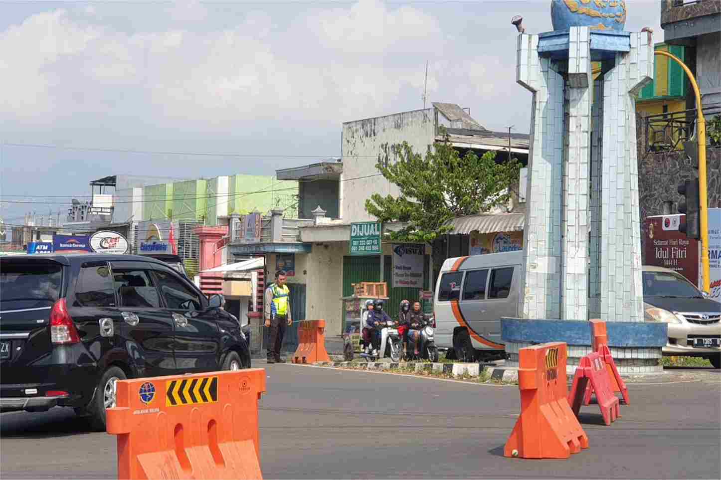 arus lalu lintas di kawasan kepanjen 11zon