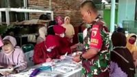 Babinsa Polowijen monitoring posyandu dan posbindu. (ist) - Babinsa Polowijen Monitoring Posyandu dan Posbindu