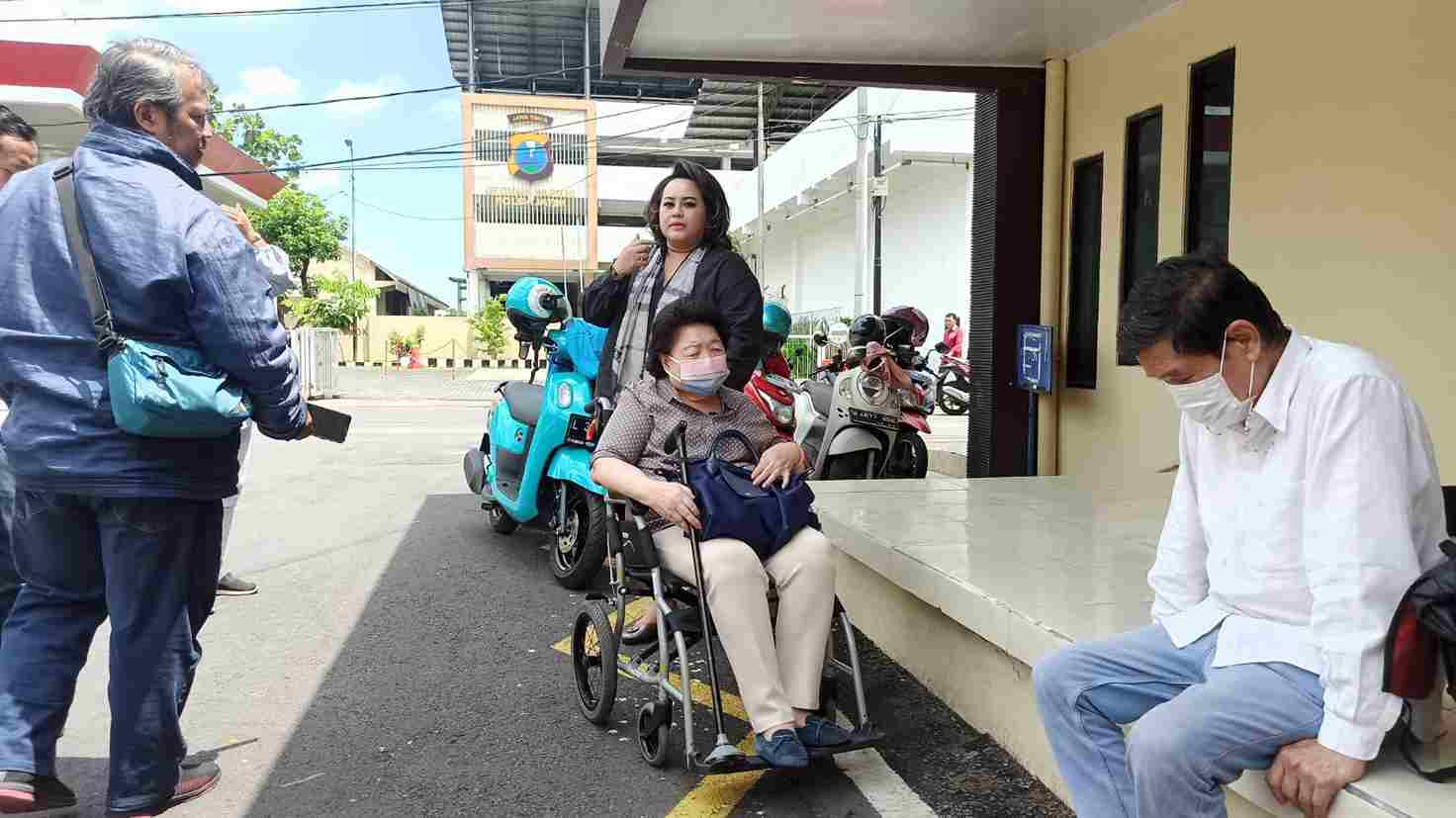 ft lapor polda
