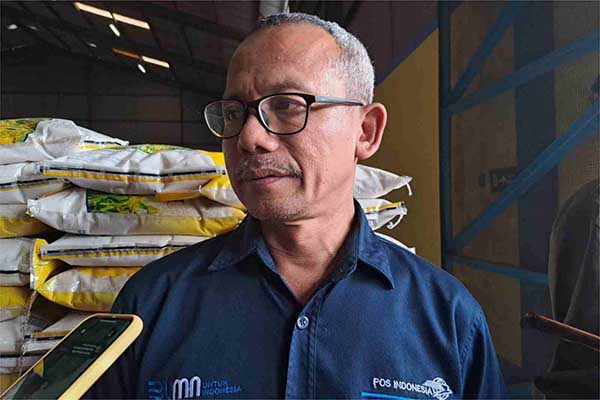 Kepala Kantor Pos Indonesia cabang Malang, Ahmad Ridwan. (ist) - Sejak Awal Ramadan, Pengiriman Paket Kantor Pos Malang Meningkat Hingga 40 Persen