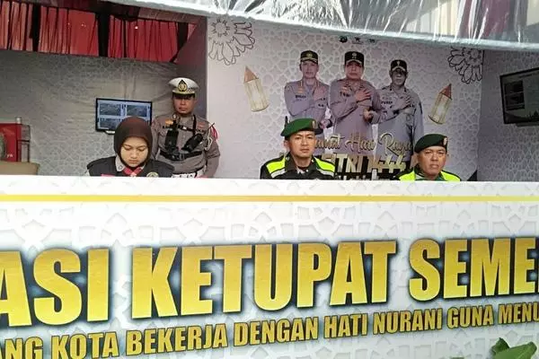 kodim 0833 kerahkan personel operasi ketupat semeru 2023. (ist) - Kodim 0833 Kerahkan Personel Operasi Ketupat Semeru 2023