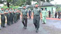 pangdam v brawijaya mayjen tni farid makruf saat kunjungan kerja di kodim 0801 pacitan