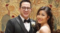 Pasangan Ari Wibowo dan Inge Anugrah. (ist) - Ari Wibowo Gugat Cerai Istri Usai 16 Tahun Pernikahan
