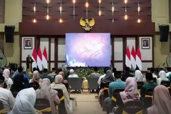peringatan malam nuzulul qur'an di graha pancasila balai kota among tani pemkot batu. (ist) - Peringati Nuzulul Qur'an, Pj Wali Kota Batu Ajak Benahi Diri