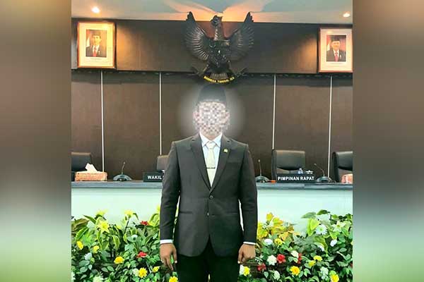 R yang merupakan anggota DPRD Pamekasan. (doc FB R) - Warga Ambender Kembali Ditipu Proyek Pokir