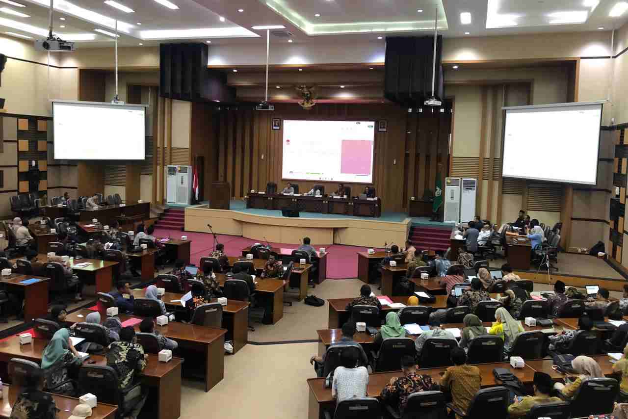 rapat pleno terbuka rekapitulasi daftar pemilih hasil pemutakhiran dphp dan penetapan daftar pemilih sementara dps tingkat kabupaten malang