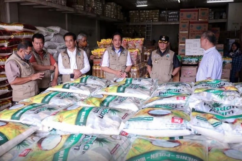 tim tpid dipimpin pj wali kota batu mendatangi sejumlah titik penyedia bahan pokok