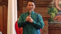 wakil ketua mpr ri dr ahmad basarah saat menyapa insan pers di kota malang