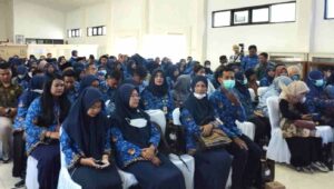 animo para guru sd negeri swasta menyimak koleksi museum pendidikan