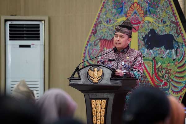 Dirjen Bina Keuangan Daerah Kemendagri RI, Dr Drs A Fatoni MSi. (ist) - Pesan Dirjen Bina Keuangan Daerah Kemendagri pada Kepala SD SMP se-Batu