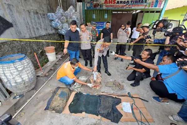 Lokasi penemuan mayat dicor di Semarang. (ist) - Pelaku Mutilasi dan Cor Semen Bos Air Mineral Akhirnya Ditangkap